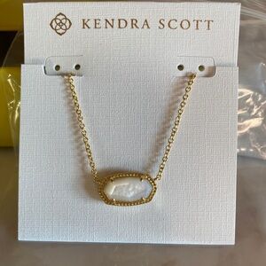 ✨New Kendra Scott Elisa Gold Pendant Necklace in Ivory Mother of Pearl ✨